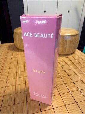 Ace Beauté Set Lock Setting Spray - Pink Packaging